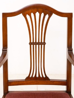 Antique Set of 8 (6+2) Mahogany Hepplewhite Style Chairs