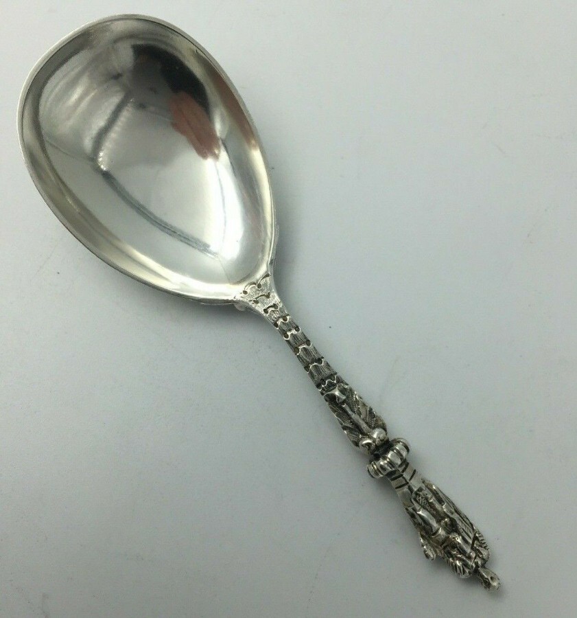 Antique Substantial Gauge Silver Caddy Spoon William Edwards (Melbourne) London 1875
