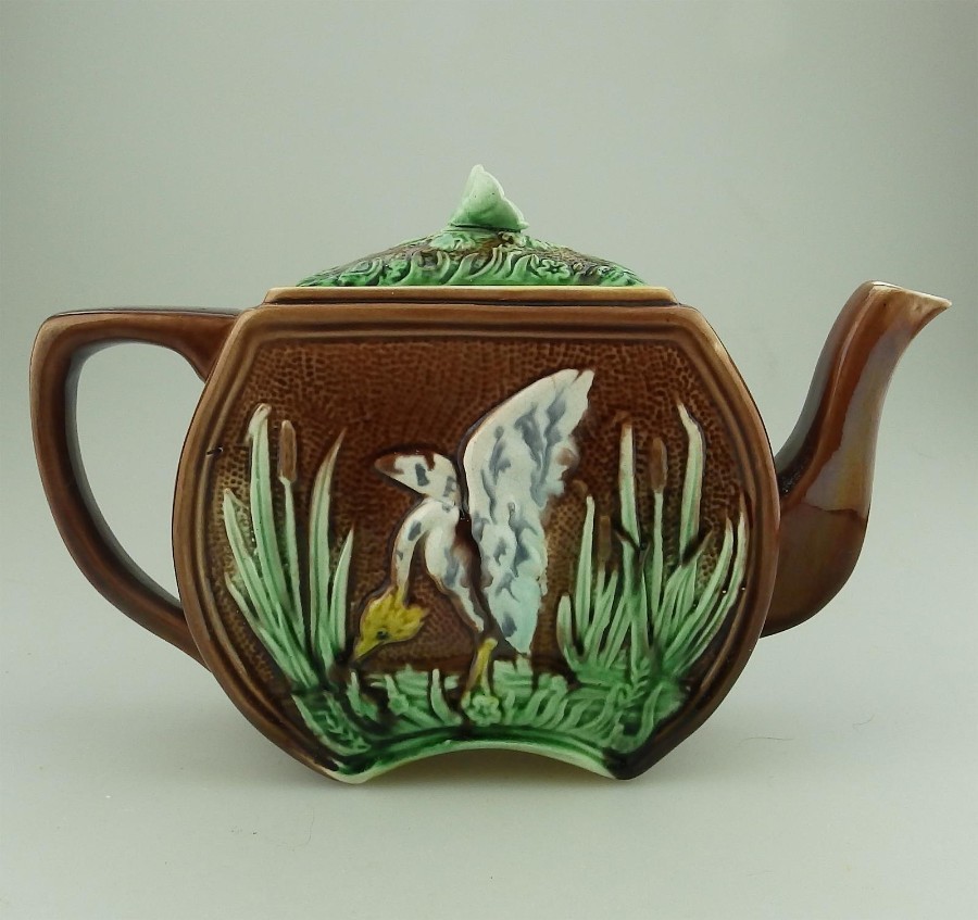 Antique English Majolica a Victorian Aesthetic stork design Tea Pot C.19thC