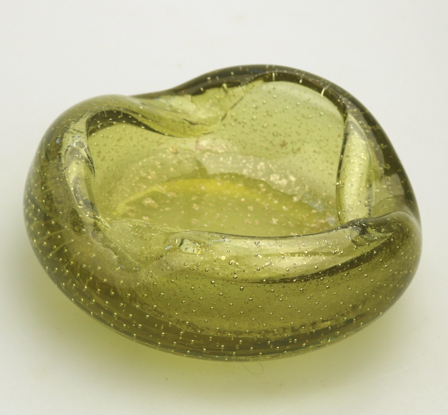 Art Glass : Quality Murano gold aventurine Bowl / Ashtray - Barovier & Tosa C.20thC