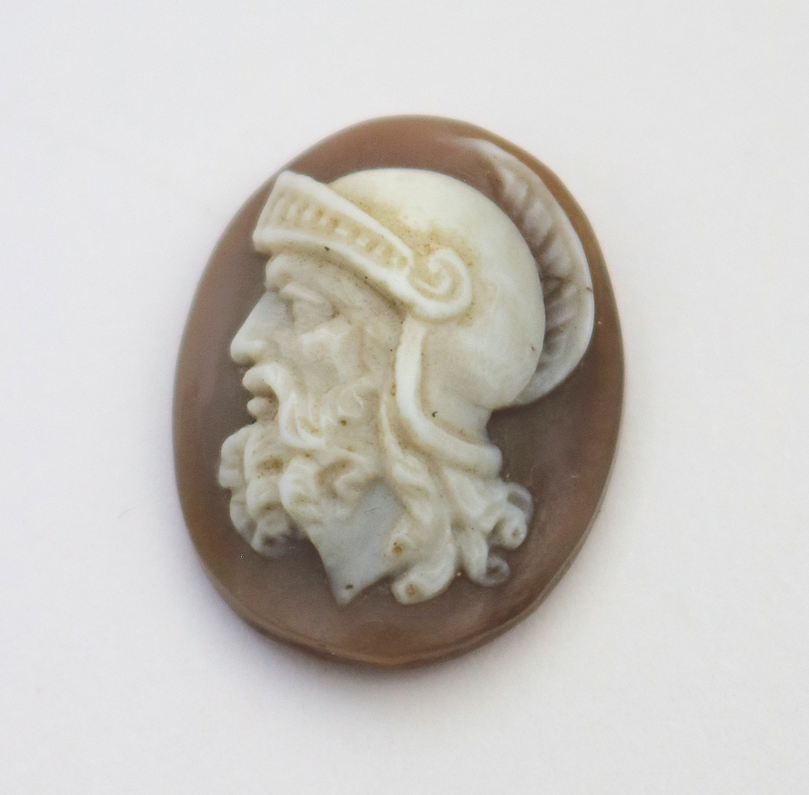 A good antique carved shell Cameo of a soldier C.19th