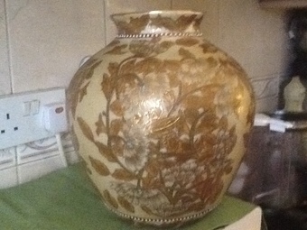 Antique Art porcelaine China Vase  Ceramic statue  some Vintage mid 90 s