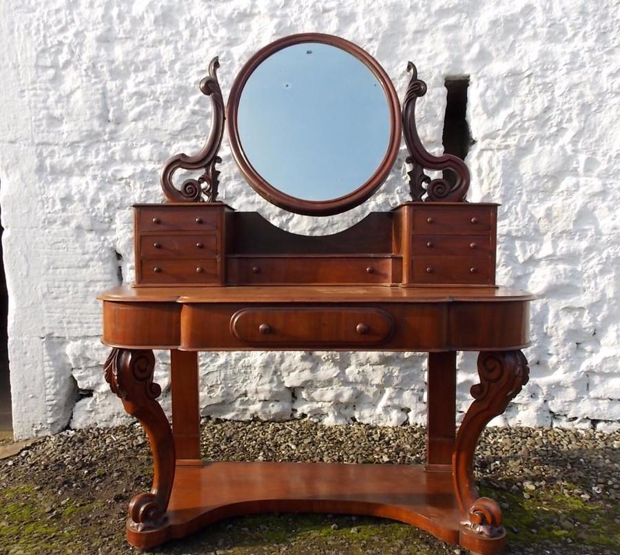 Victorian Dutchess Mahogany Dressing table