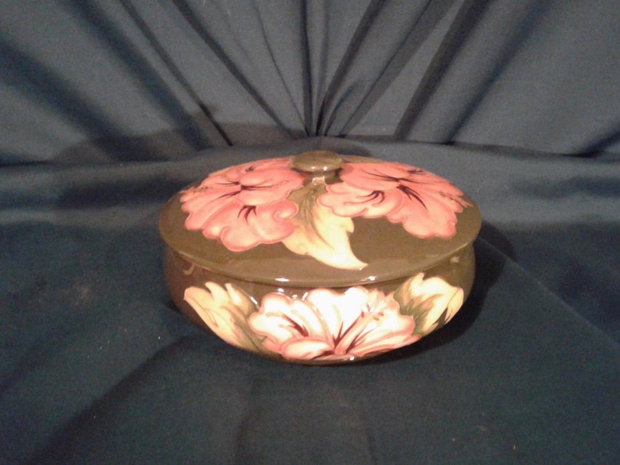 Early Walter Moorcroft lidded dish