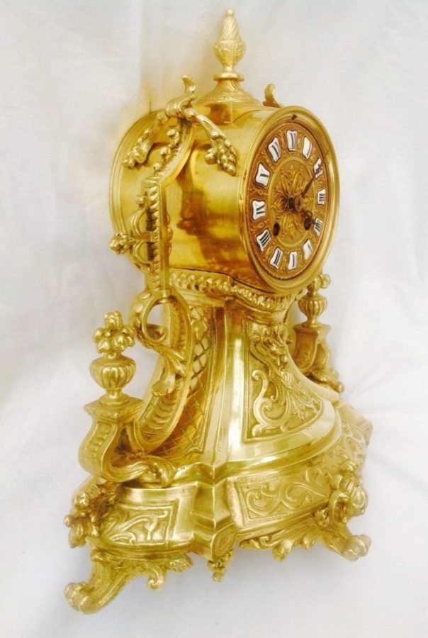 19th cent French ornate mantle clock