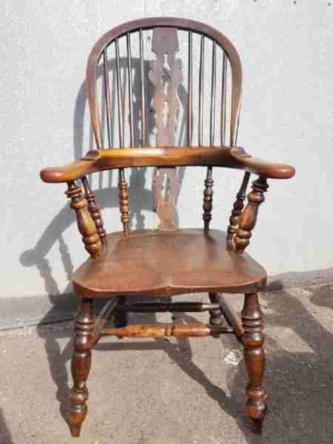 Victorian elm and ash pad arm Windsor chair