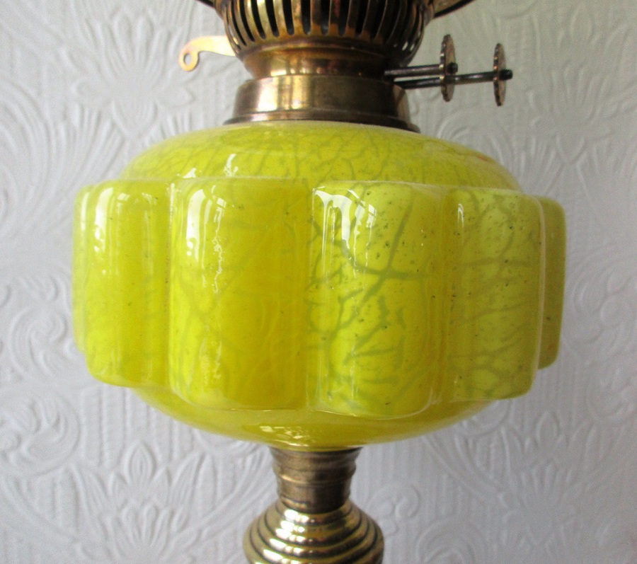 Antique Antique English Victorian Oil Lamp