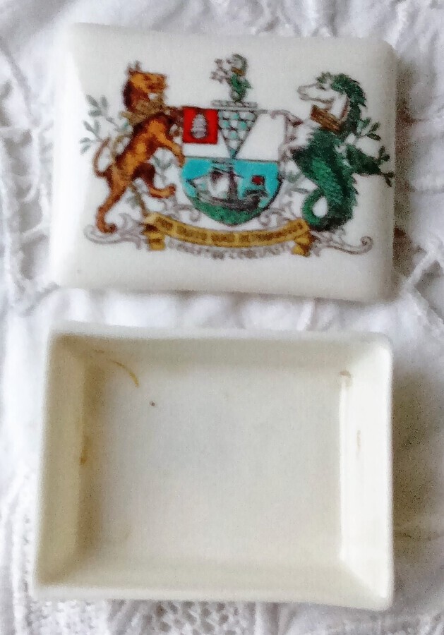 Antique W.H. Goss ~ Rectangular Stamp Box ~ Belfast
