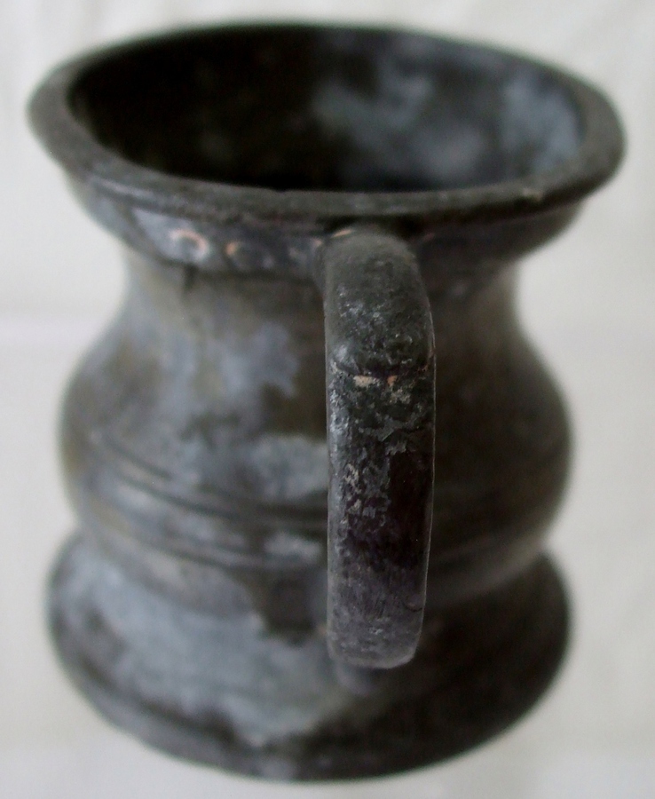 Antique Antique English Victorian Pewter 1/4 Gill Baluster Measure
