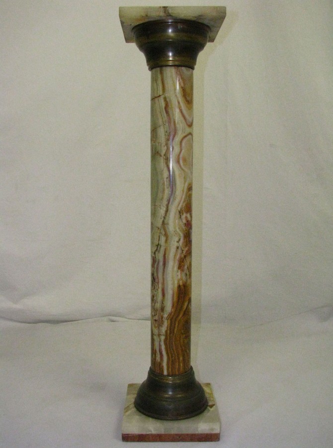  Early 20th Century Natural Onyx Column