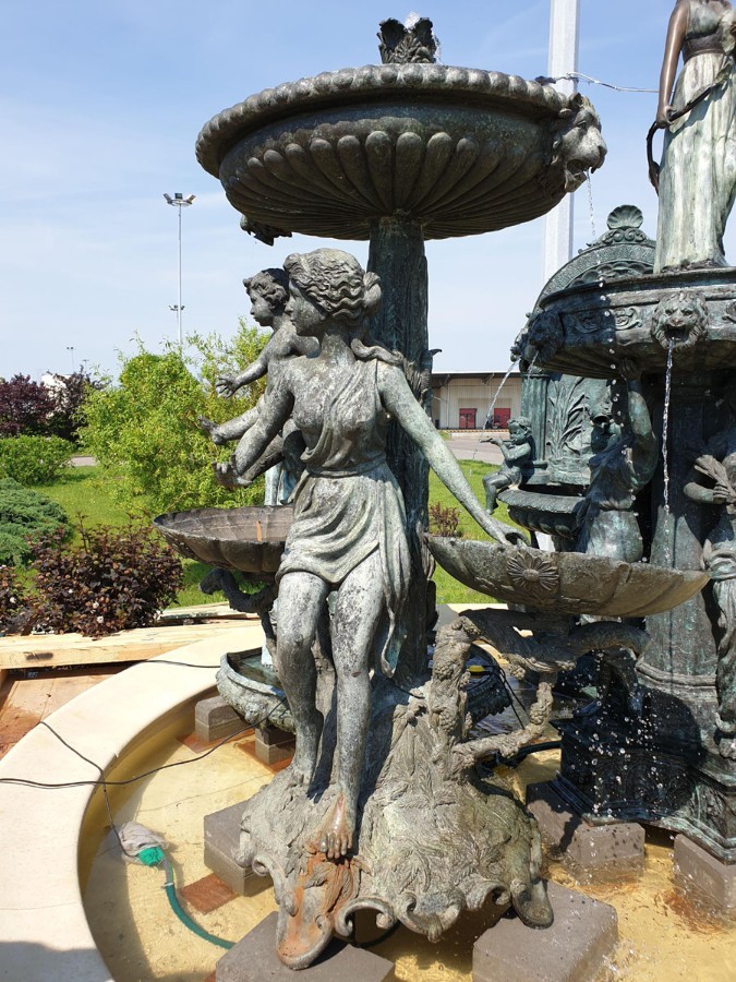 Bronze Palace Fountain In Rococo Revival Style, End of the 19th Century