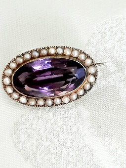 Antique Antique Murrle Bennett 9ct Gold Amethyst and Pearl Brooch