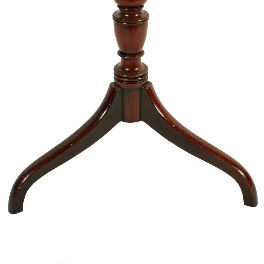 Antique Georgian Mahogany Lamp Table 
