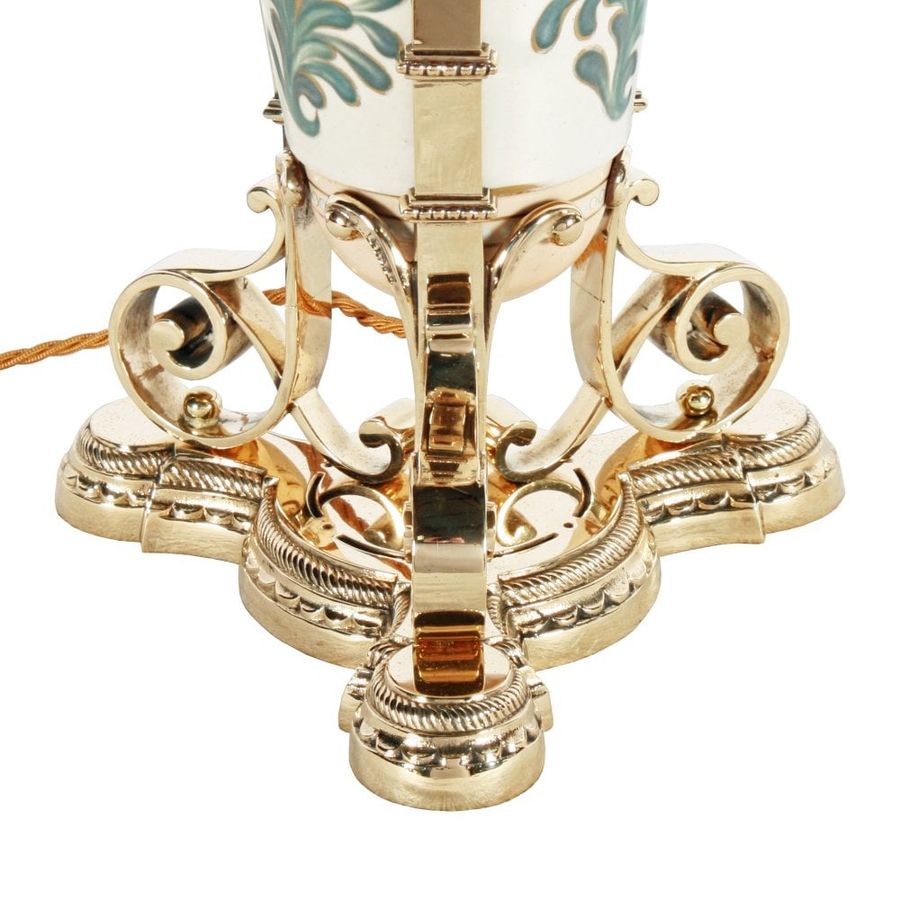 Antique Victorian Royal Doulton Table Lamp 