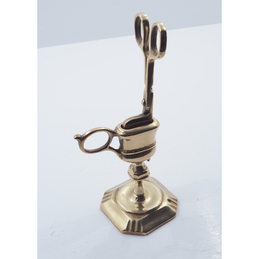 GEORGIAN STYLE BRASS CANDLE SNUFFER & STAND