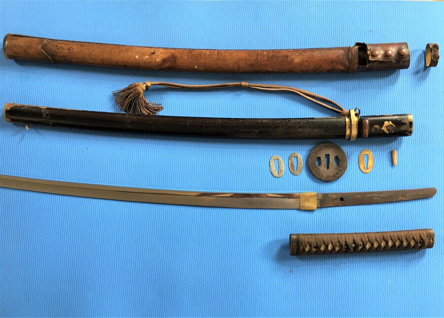 Antique JAPANESE TYPE 98 SHIN-GUNTO OFFICER'S SAMURAI SWORD, 1941