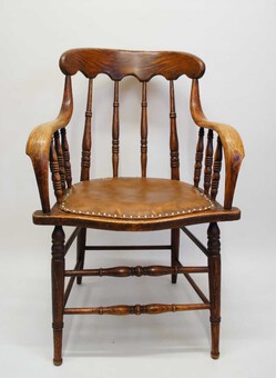 Antique Edwardian Oak bentwood office chair