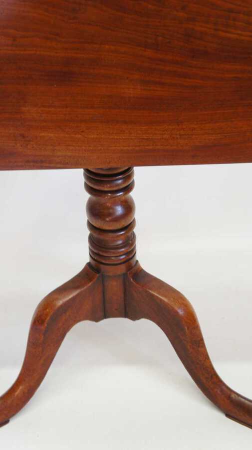 Antique Late Georgian tilt top,  Mahogany occasional or wine table