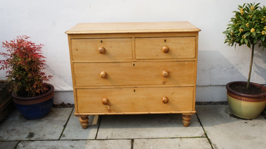 Small Victorian pine chest of drawers, refurbished rustic
