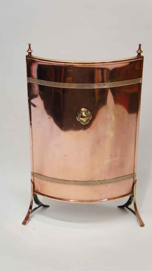 Elegant Arts & Crafts Copper  fire screen