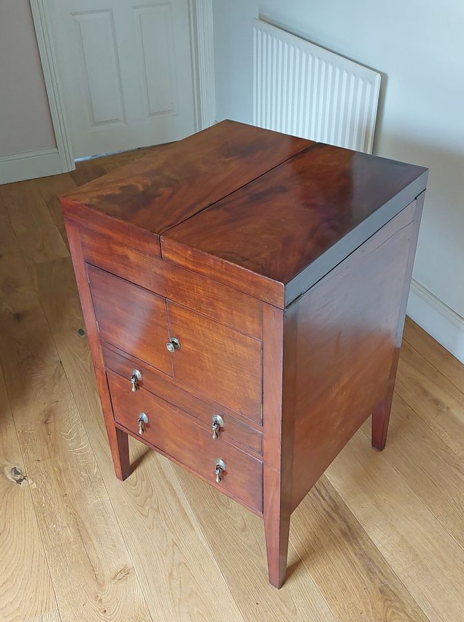 Antique 19thC Mahogany Gentleman's Lift-Over Caddy Top Nightstand