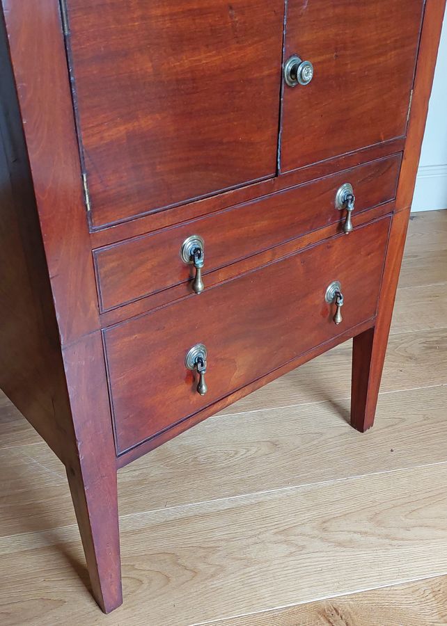 Antique 19thC Mahogany Gentleman's Lift-Over Caddy Top Nightstand