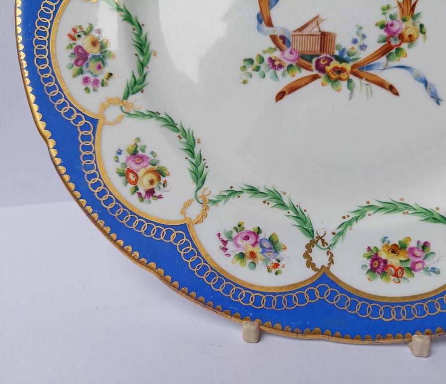 Antique Set of 3 Early Victorian Hand-Painted Porcelain Cabinet Plates