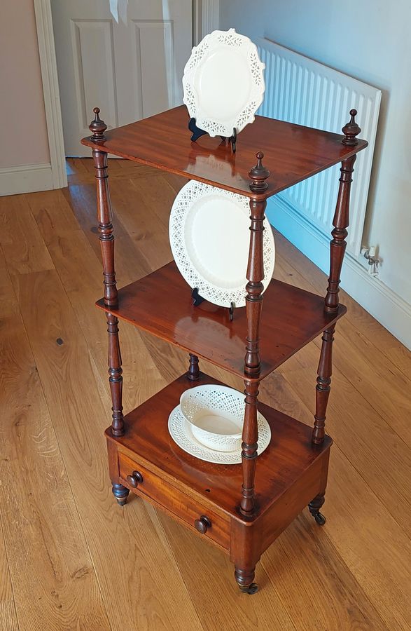 Antique Victorian Mahogany 3-Tier Etagere or 'What-Not' 