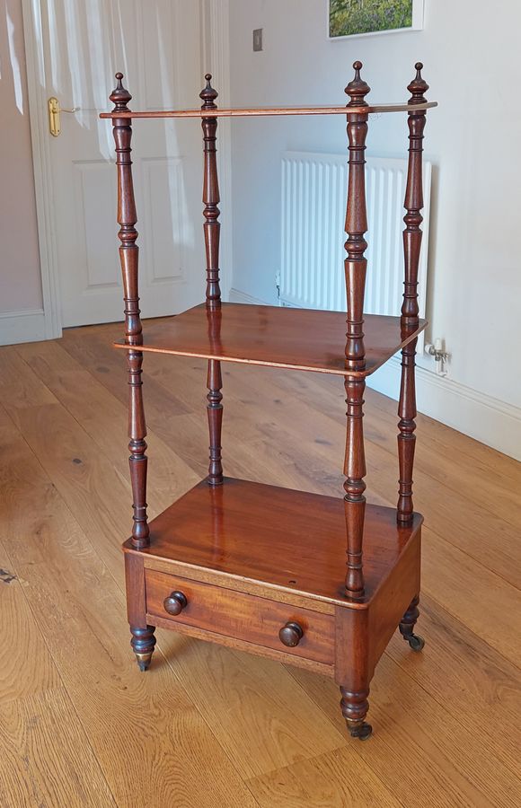 Antique Victorian Mahogany 3-Tier Etagere or 'What-Not' 