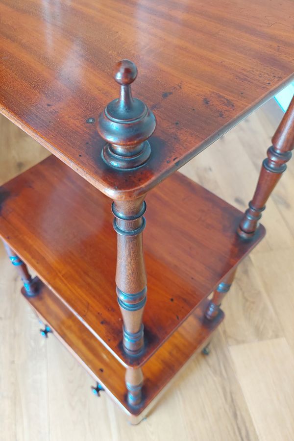 Antique Victorian Mahogany 3-Tier Etagere or 'What-Not' 