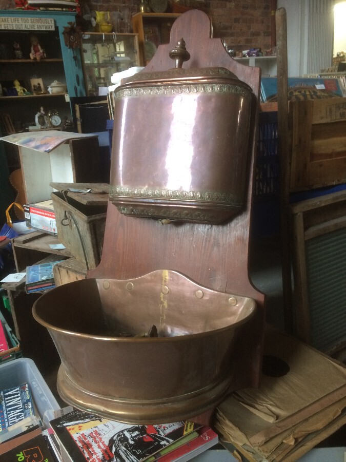 Antique Copper Wash Basin & Water Tank