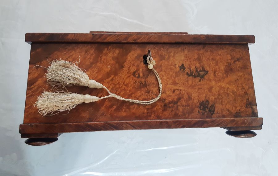 Antique ANTIQUE BIRCH DISPLAY CASE BOX FOR POCKET WATCHES
