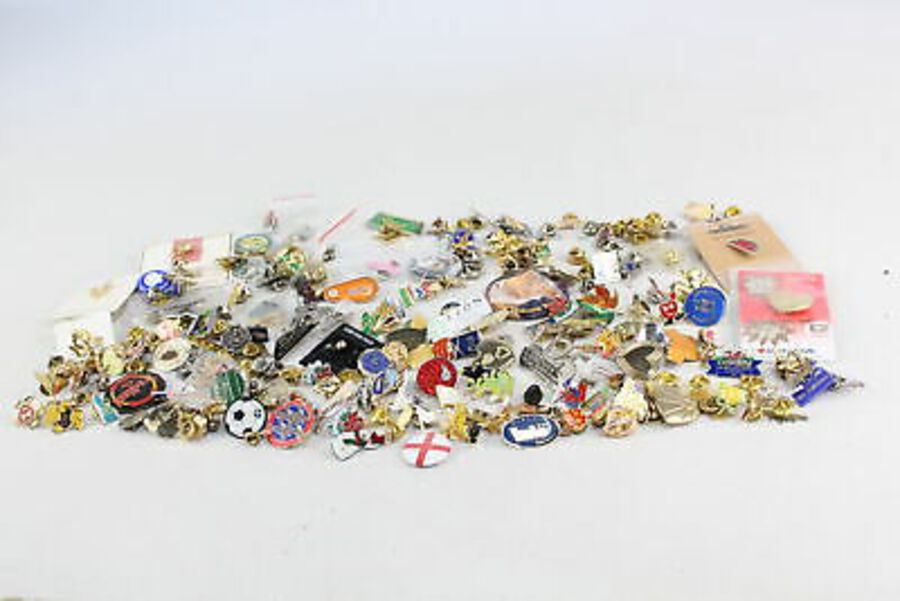 Job Lot 200  Assorted Vintage Lapel & Pin Badges Inc Charities, Advertising Etc