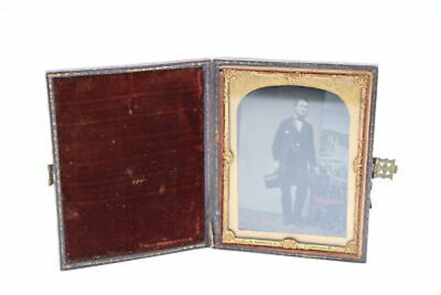 Antique Victorian DAGUERREOTYPE Portrait Collodion Positive Gilt Case Gentleman
