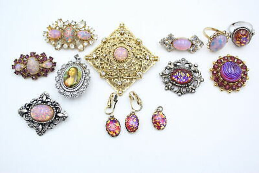 12 x Vintage DRAGONS BREATH, FOILED & OPALISED GLASS Jewellery inc. Vintage