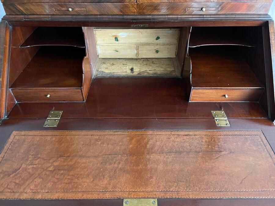 Antique Fine Antique 18th Century Rosewood Bureau Bookcase