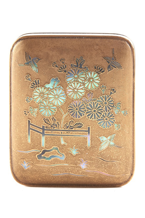 Antique  Fine Quality Antique Inlaid Lacquered Oriental Box