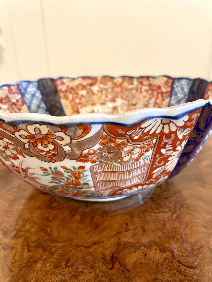 Antique Antique scalloped shaped Imari bowl