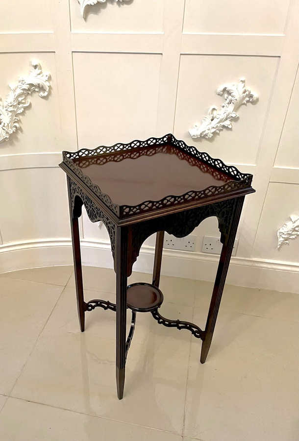Antique  Quality Antique Victorian Carved Mahogany Lamp Table 