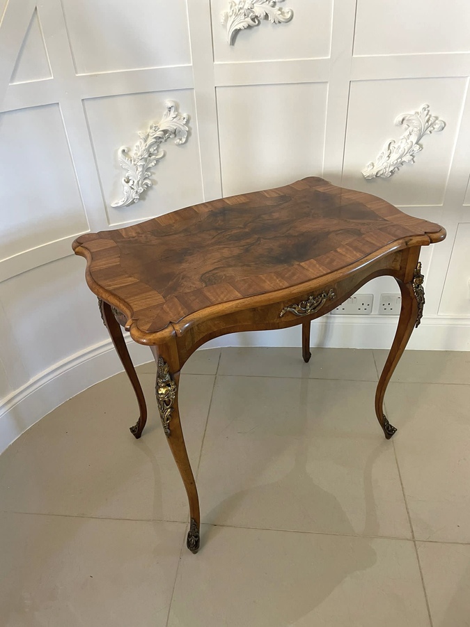 Antique Victorian Quality French Burr Walnut Freestanding Centre Table ref: 406C