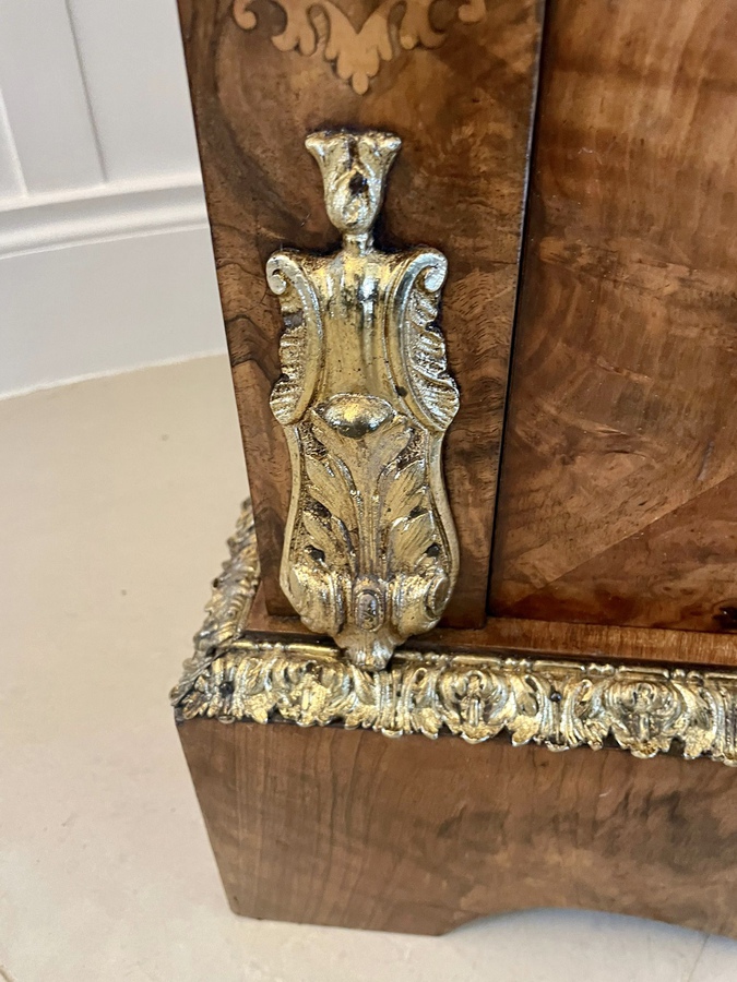 Antique Fine Quality Antique Victorian Burr Walnut Marquetry Inlaid Ormolu Mounted Display Cabinet ref: 407C