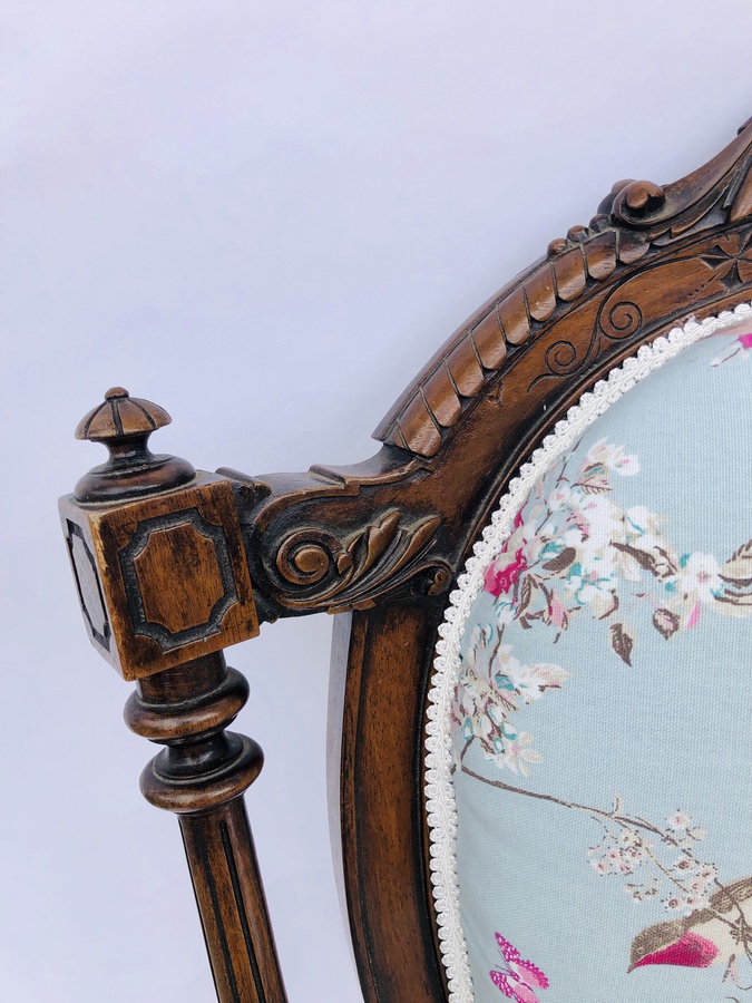 Antique Exceptional Quality Victorian Antique Walnut Ladies Chair REF:146