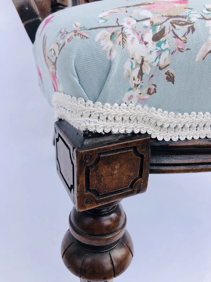 Antique Exceptional Quality Victorian Antique Walnut Ladies Chair REF:146