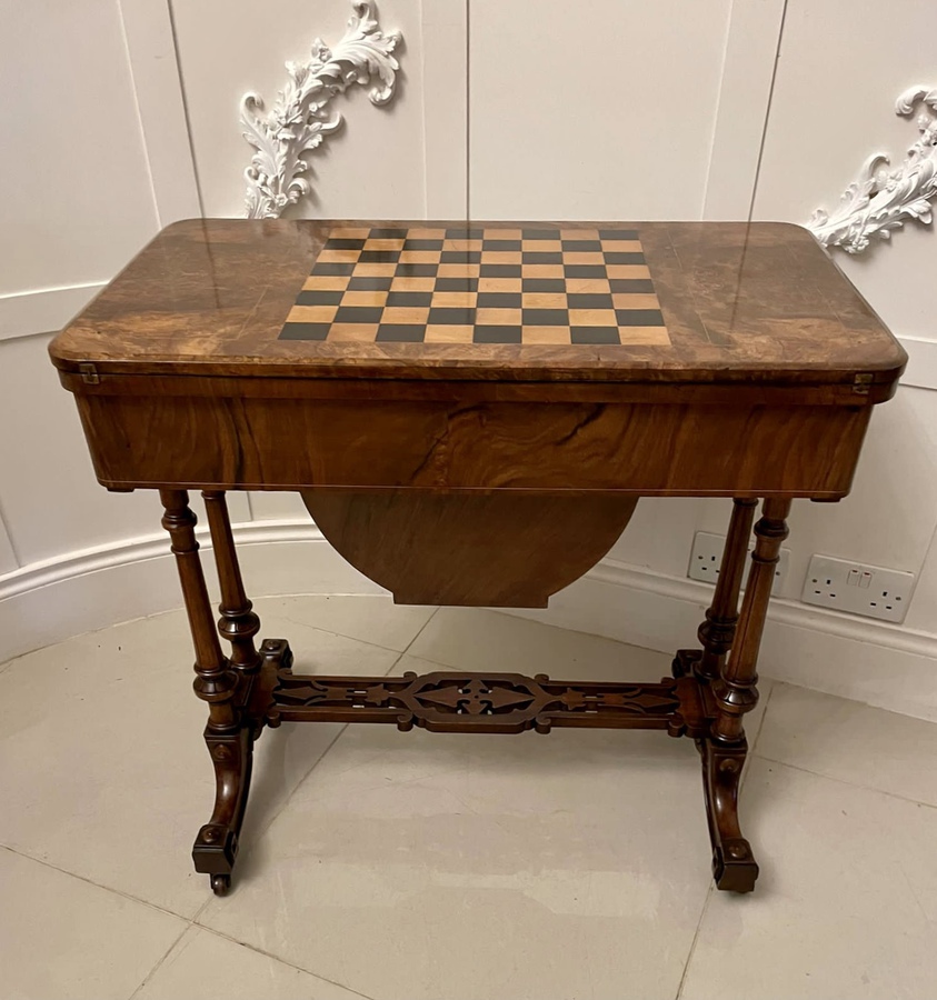 Antique  Fine Quality Antique Victorian Burr Walnut Inlaid Games Table REF:304C 