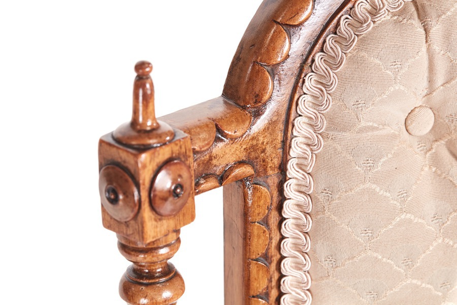 Antique  Victorian Carved Walnut Chair REF:513