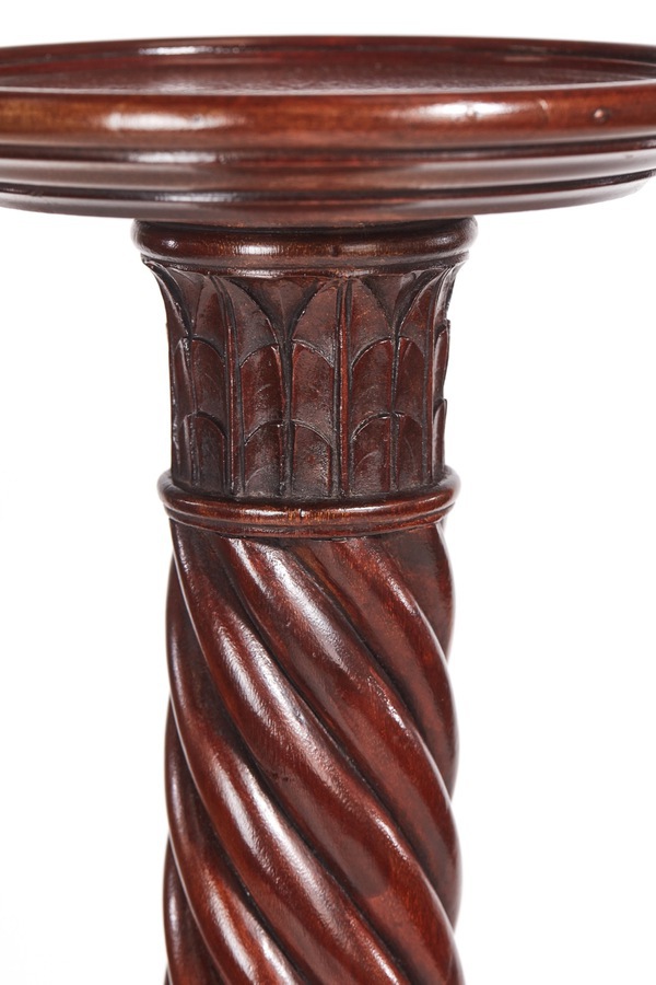 Antique  Quality Carved Mahogany Torchere / Plant Stand REF:515