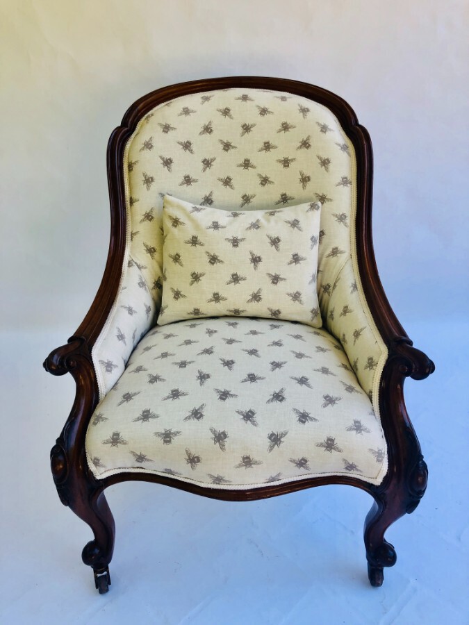 Fine Quality Antique Rosewood Victorian Armchair