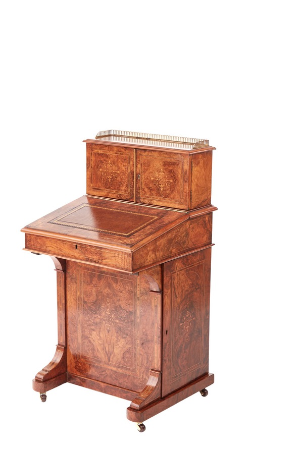 Antique  Outstanding Quality Antique Victorian Inlaid Burr Walnut Davenport