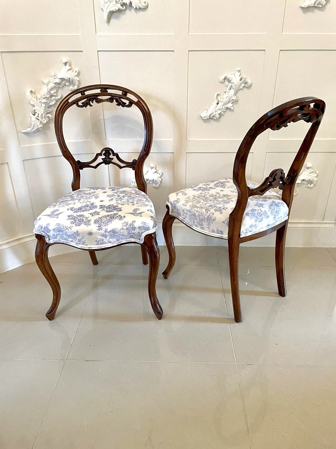 Quality Antique Victorian Pair of Walnut Side Chairs 