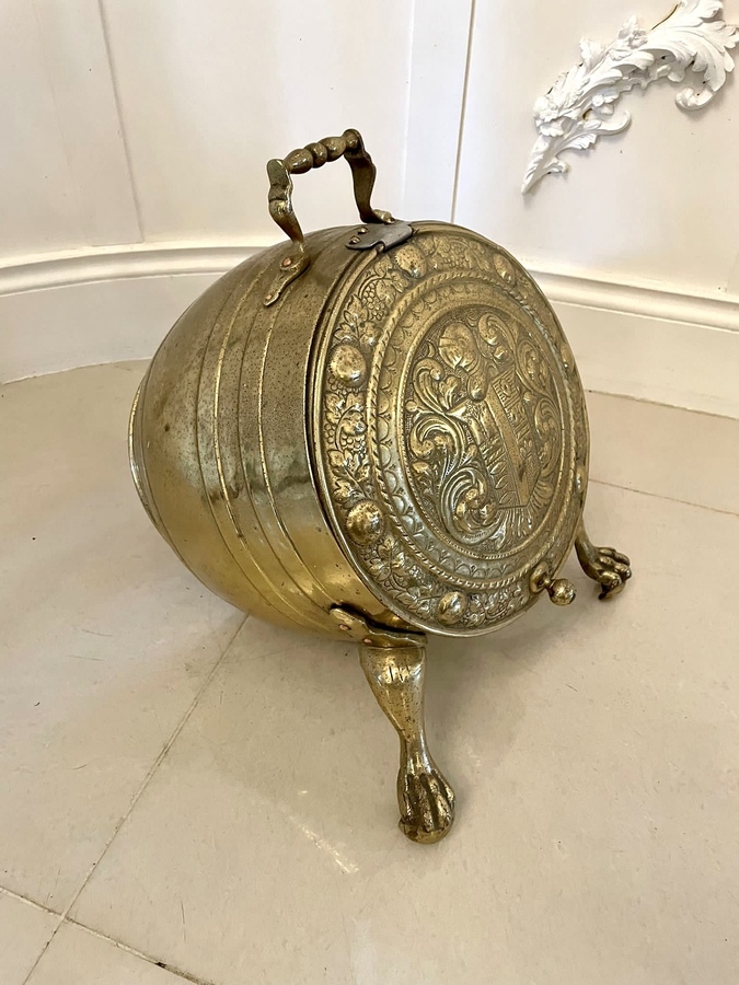 Antique  Magnificent Quality Antique Victorian Ornate Brass Log Bucket 